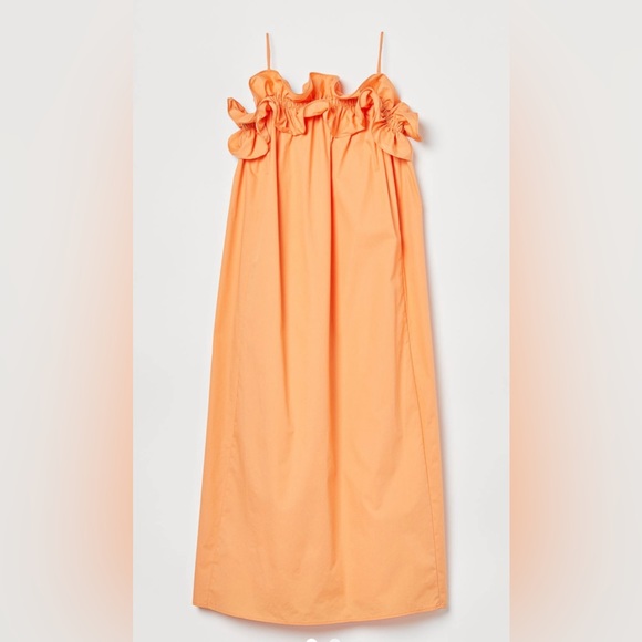 H&M Dresses & Skirts - New Vibrant Ruffle trimmed Dress size M. Runs large.